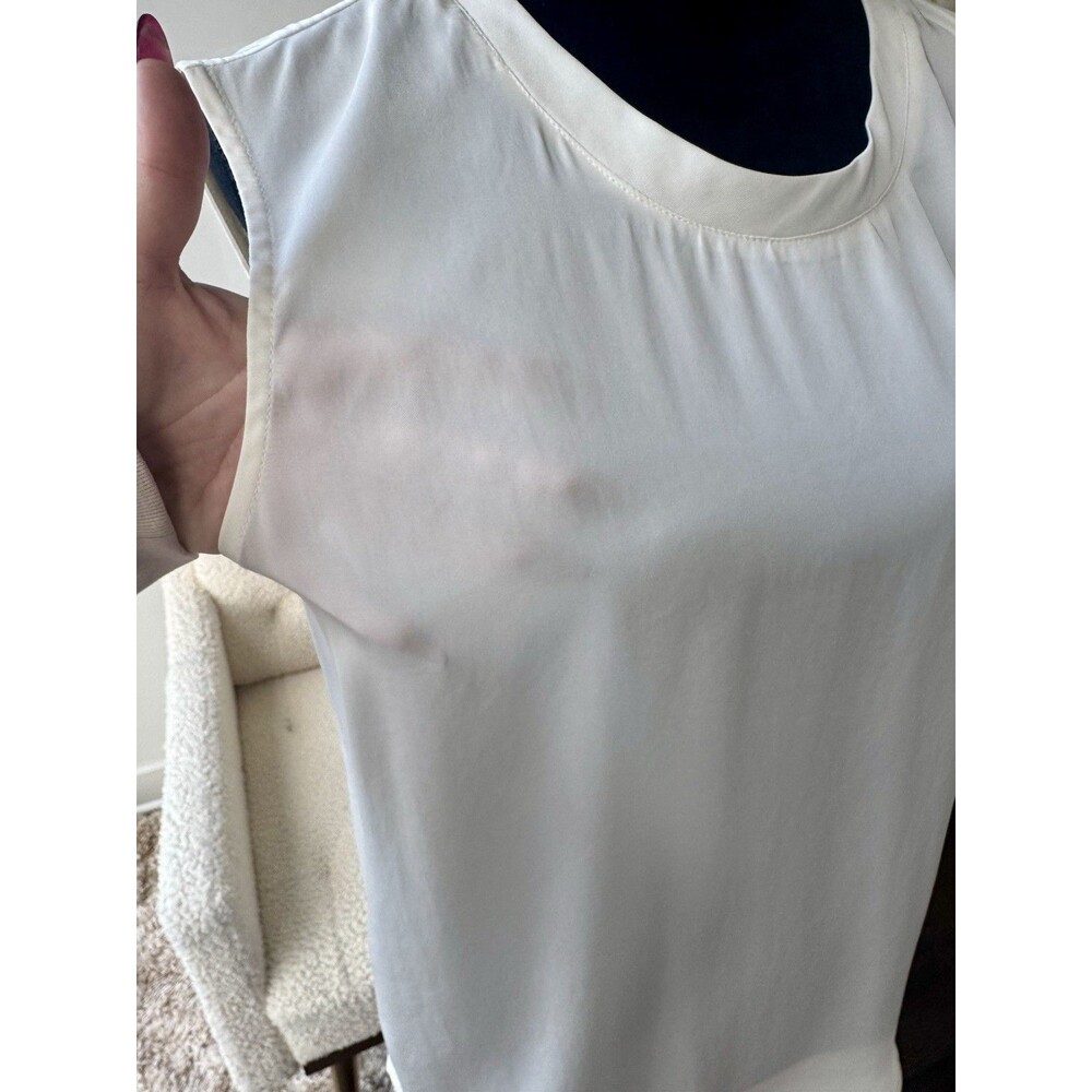 Express Women's Cream Sleeveless Tank Top Size M NEW - Picture 2 of 5